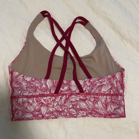 Lululemon size 6 energy bra long line - Picture 2 of 3